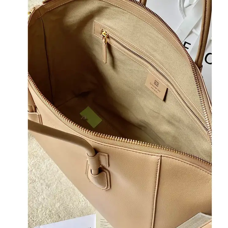 Fashionrepsfam ru 2209SW0085 Givenchy Bag 0714